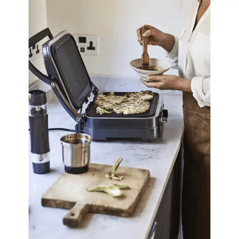 İzqara Cuisinart GR47BE