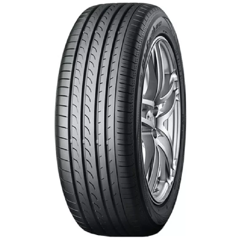 Автомобильные шины Yokohama BluEarth-RV02 100V 225/60R18 1