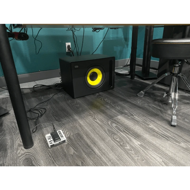 Активный студийный сабвуфер KRK S8.4