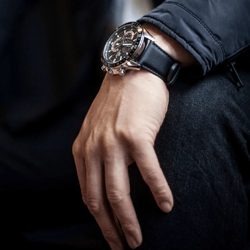 Часы Edifice EFV-620L-1AVUDF