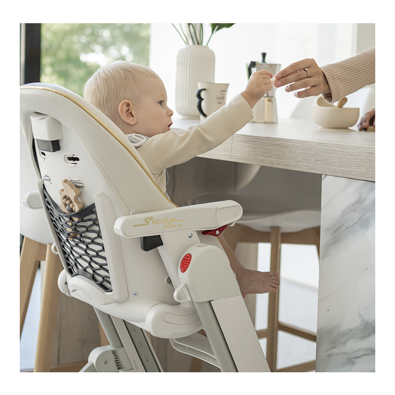 Столик для кормления Peg Perego Siesta Jaquars