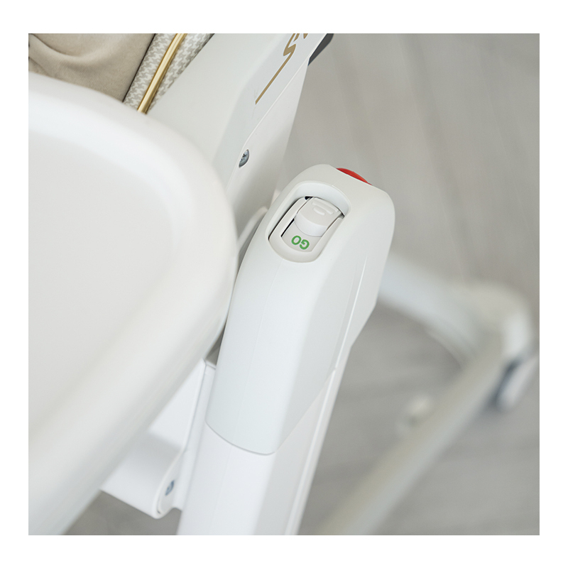 Столик для кормления Peg Perego Siesta Jaquars