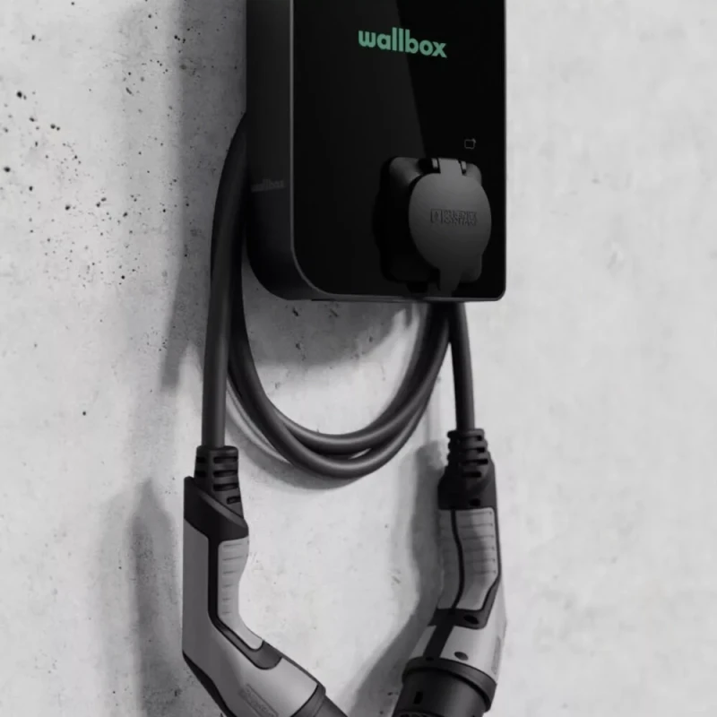 Автомобильная зарядная станция Wallbox Copper SB / 22 кВт