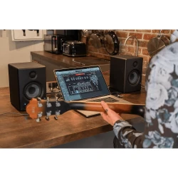 Гитарный усилитель Blackstar ID:Core 20 V3