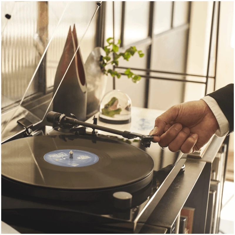 Проигрыватель винила Audio-Technica AT-LPW50PB Manual Belt Drive Wood Base Piano Black