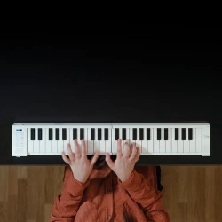 Складное MIDI-пиано Carry-On Folding Midi Piano 49 Key