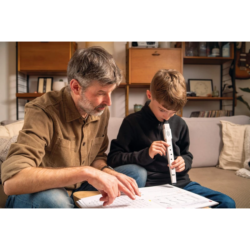 Цифровой духовой инструмент Carry-On White