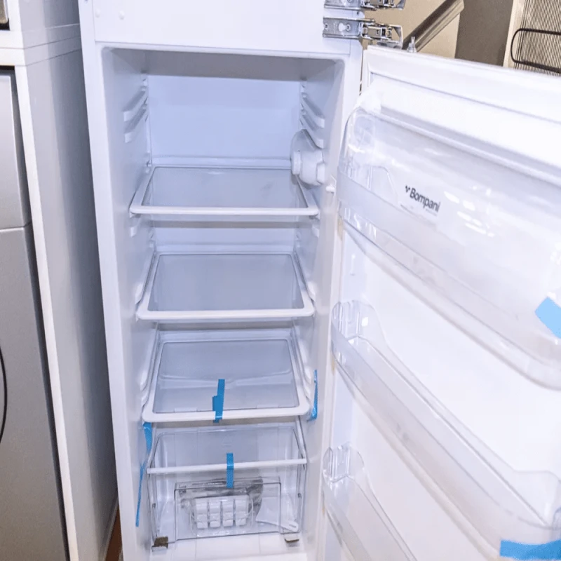 Холодильник Bompani BO6442