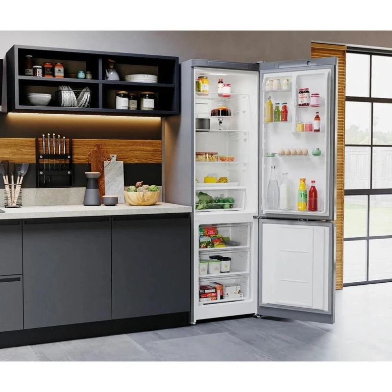 Холодильник Hotpoint HTS 5200 S