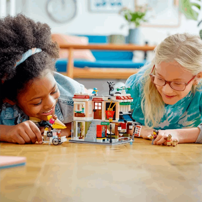 Конструктор LEGO Creator Downtown Noodle Shop / 31131