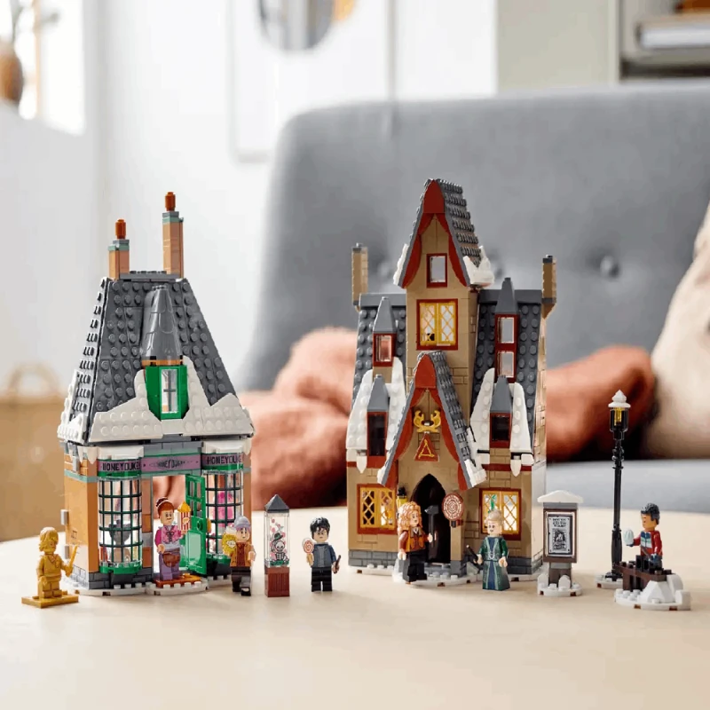 Конструктор LEGO Hogsmeade Village Visit 76388
