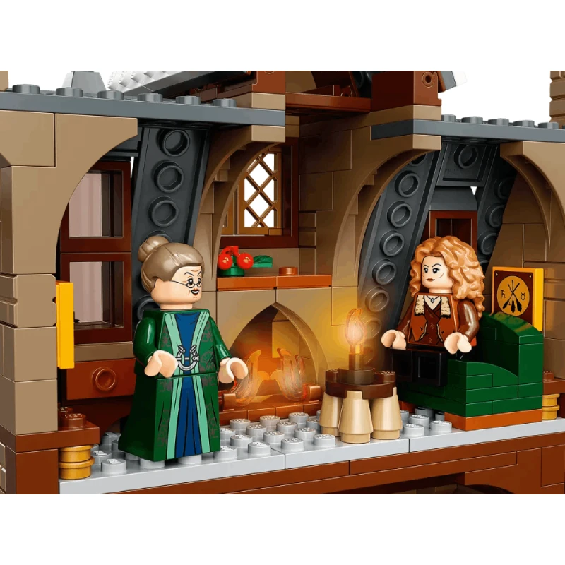 Конструктор LEGO Hogsmeade Village Visit 76388