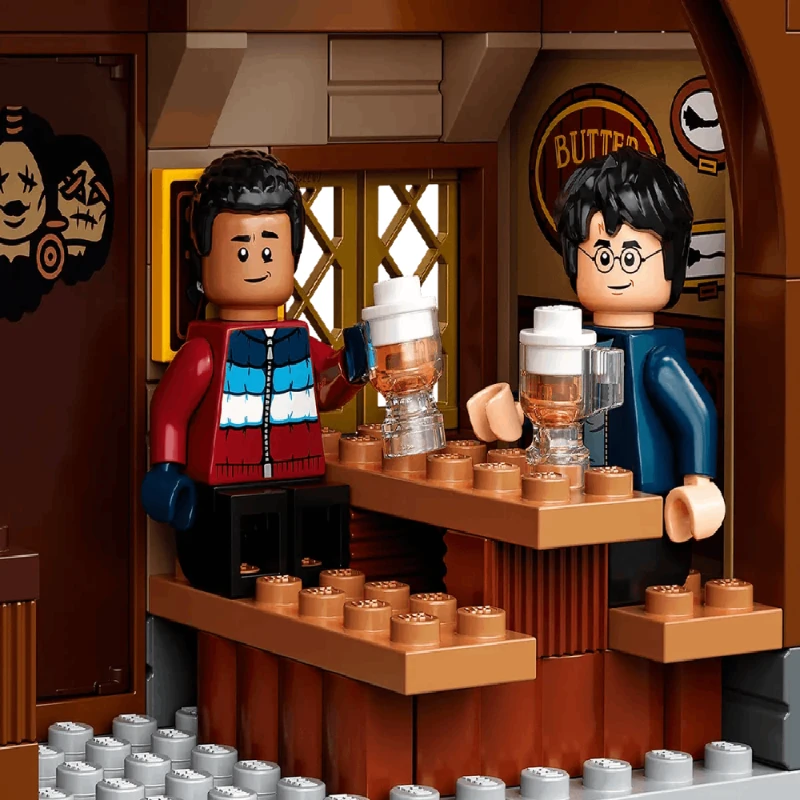 Конструктор LEGO Hogsmeade Village Visit 76388
