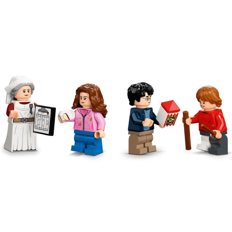 LEGO Harry Hogwarts Hospital Wing 76398