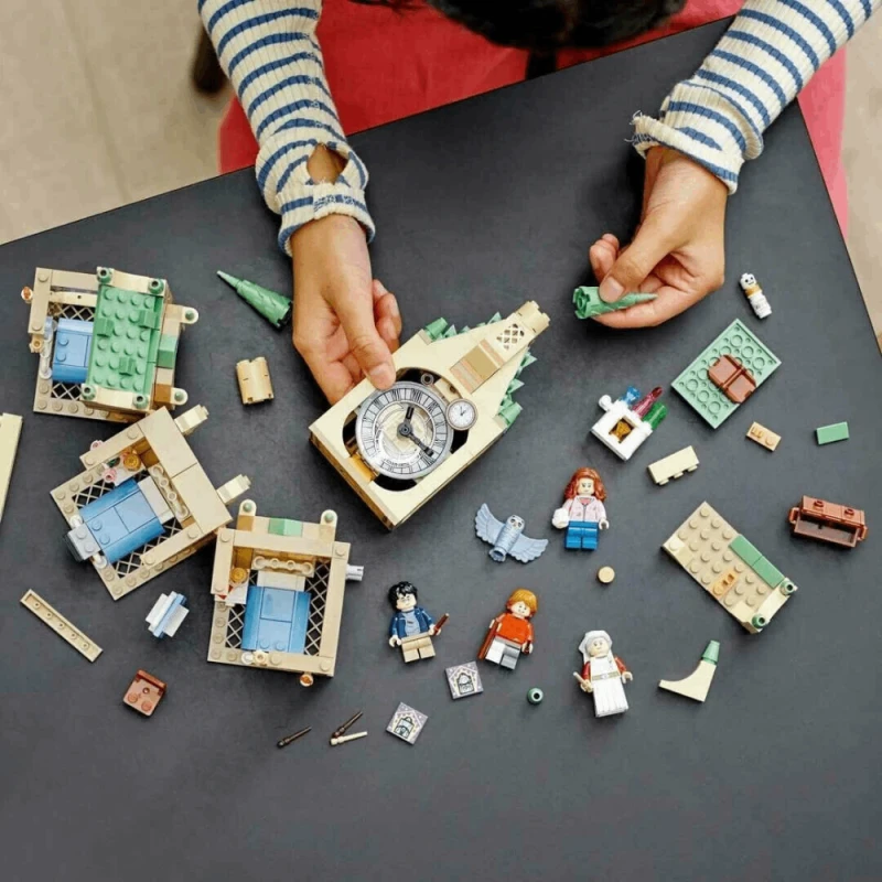 LEGO Harry Hogwarts Hospital Wing 76398