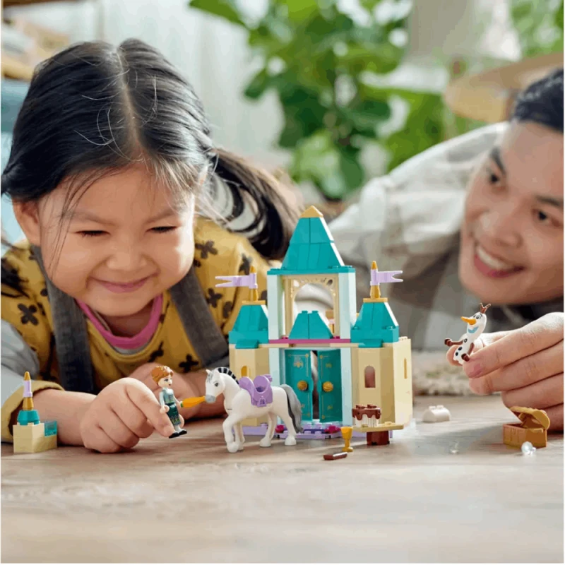 Конструктор LEGO Disney Princess Anna And Olaf Castle Fun / 43204
