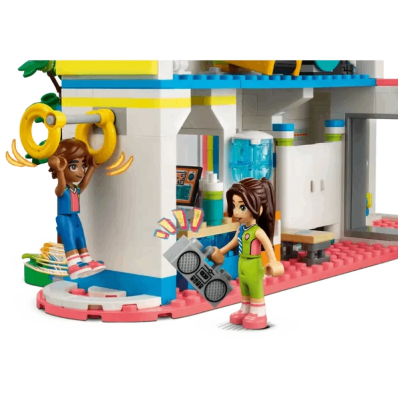 Конструктор LEGO Friends Спортивный центр 41744