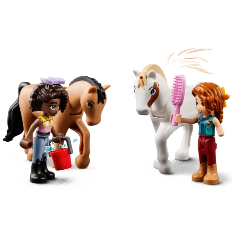 Конструктор LEGO Friends Осенняя конюшня 41745