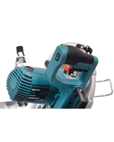 Künc kəsən Hyundai M2000-255