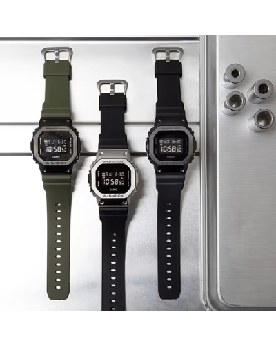 Saat G-Shock Digital GM-5600B-1DR