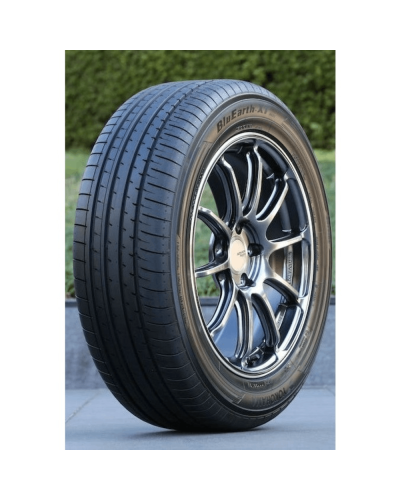 Yokohama BluEarth-XT AE61 102V 235/60R17