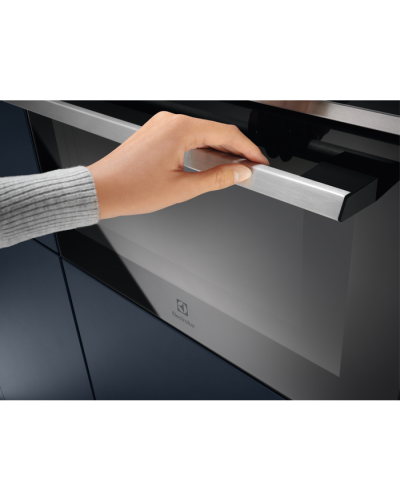 Soba Electrolux EVM8E08Z 45 sm