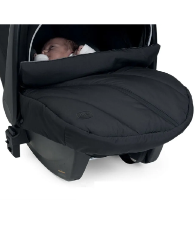 Avtomobil oturacağı üçün ayaq örtüyü qara Chicco / 06087081950000