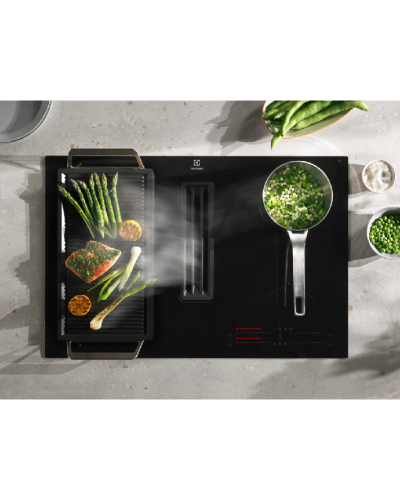 Plitə Electrolux KCC83443