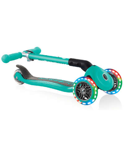 Skuter Globber Junior 4895224404606 (Qatlanan, işıqlı)