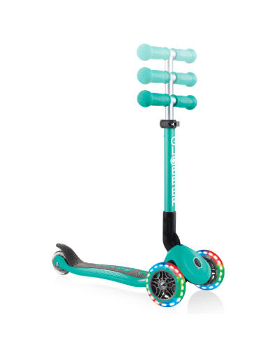 Skuter Globber Junior 4895224404606 (Qatlanan, işıqlı)