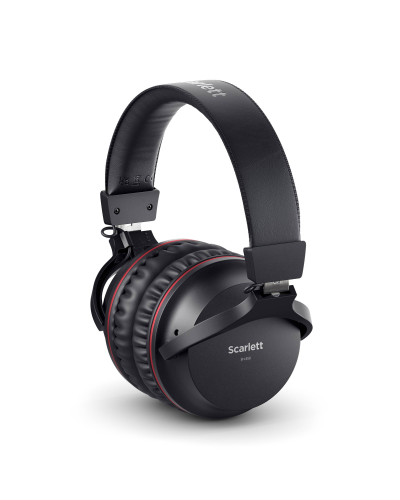 Səs kartı Focusrite Scarlett 2I2 Studio 4th Gen