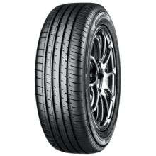 Yokohama BluEarth-XT AE61 97W 225/55R17-1