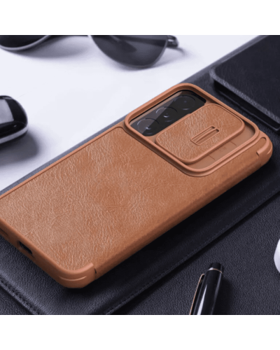 Qoruyucu örtük Nillkin Samsung S22+ Qin Pro Leather Brown 5540