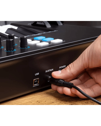 Alesis V49 MKII