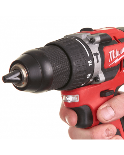 Drel-şurup bağlayan Milwaukee M18CBLPD-0