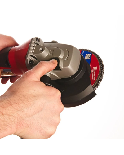 Laqonda Milwaukee HD18AG115-402C (CASE+2X4.0)