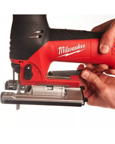 Lobzik Milwaukee JS120X / 710W