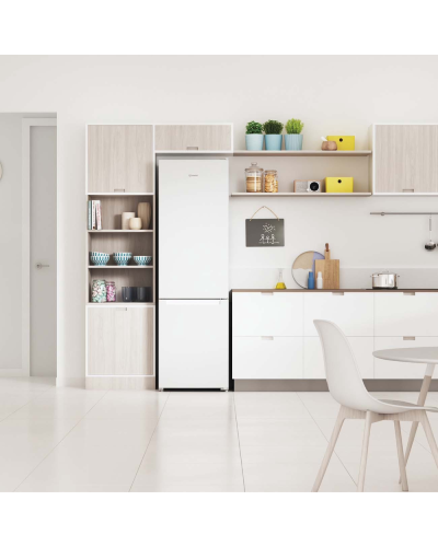Soyuducu Indesit ITS 4200 W