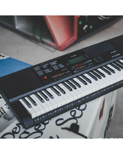 Casio CT-X700