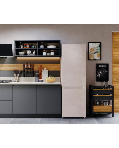 Soyuducu Hotpoint HTR 4180 M