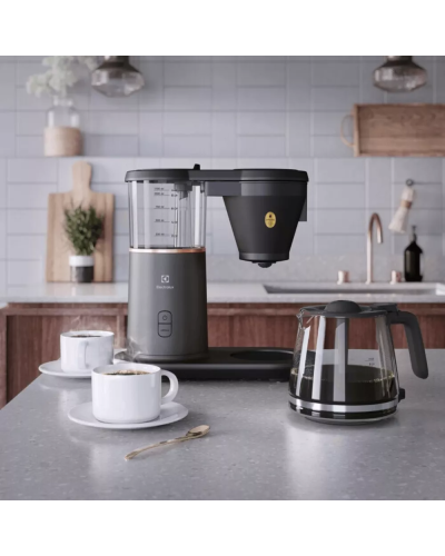 Qəhvədəmləyən Electrolux E7CM1-4MTM