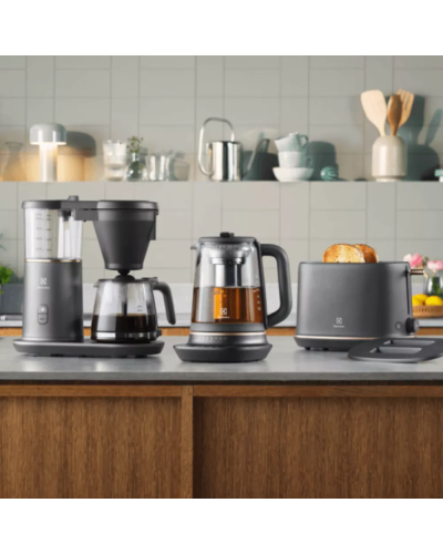 Qəhvədəmləyən Electrolux E7CM1-4MTM