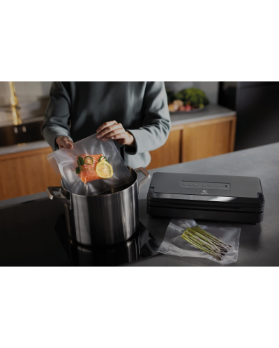 Vakum qablaşdırılma aparatı Electrolux E6VS1-6AG