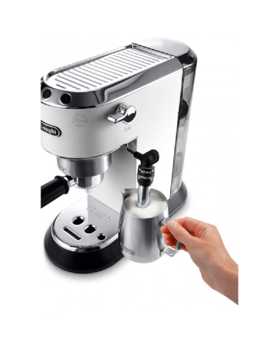Qəhvədəmləyən DeLonghi EC685.W