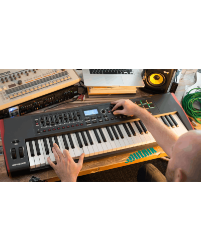 Novation Impulse 61