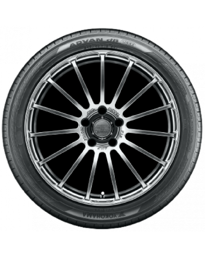 Yokohama Advan DB V552 94W 215/55R17-1