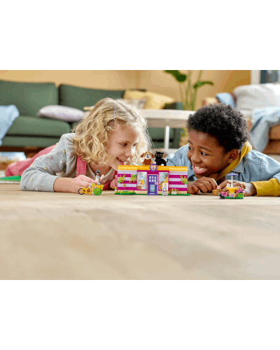 LEGO Friends Pet Adoption Cafe / 41699
