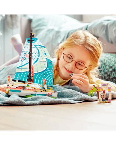 LEGO Friends Stephanie Sailing Adventure / 41716