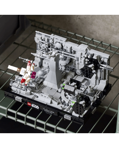 LEGO Star Wars Death Star Trench Run Diorama 75329 / 5702017155555