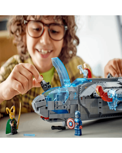 LEGO Super Heroes The Avengers Quinjet 76248